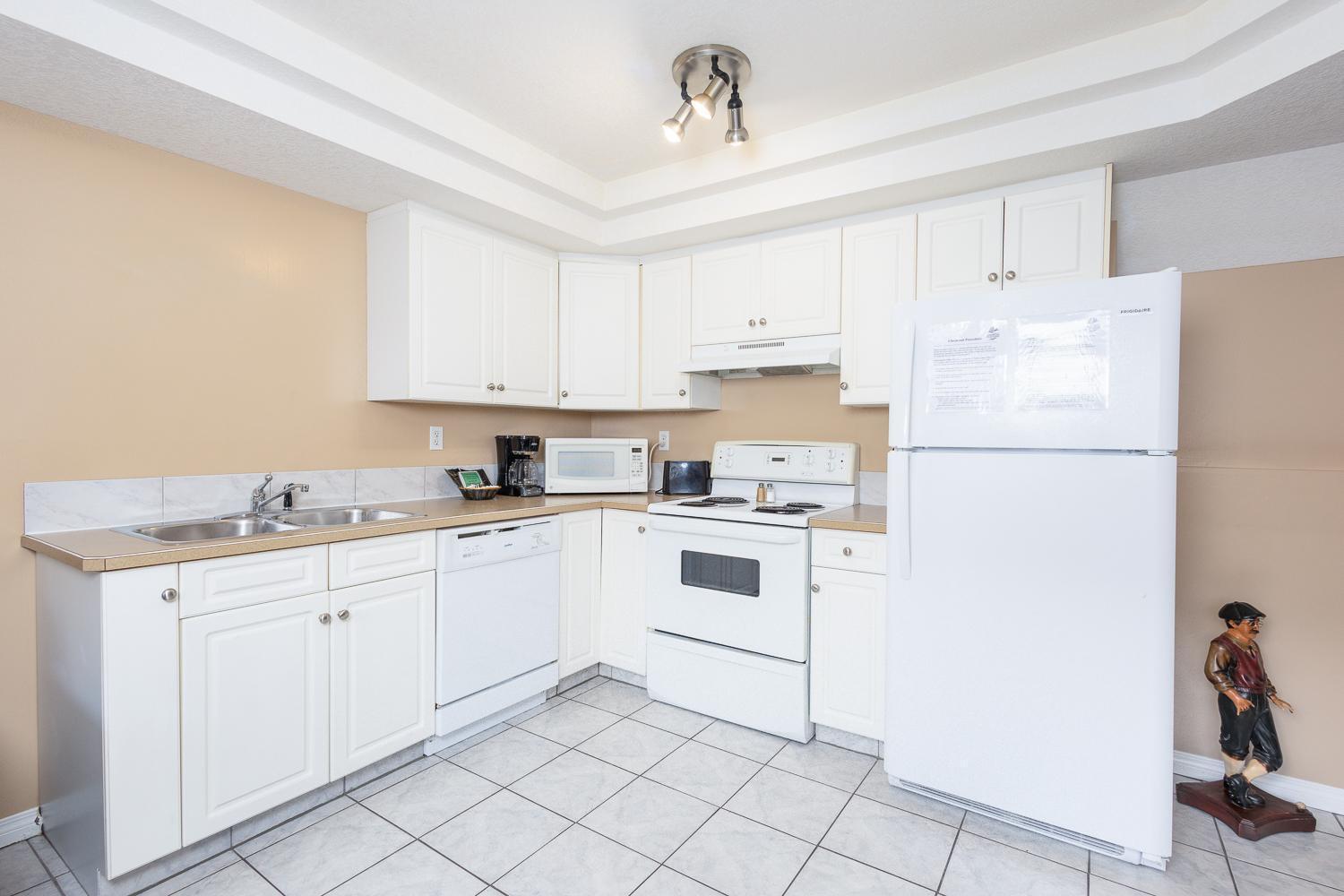 Paradise Canyon Golf Resort - Luxury Villa 409 Lethbridge Bagian luar foto
